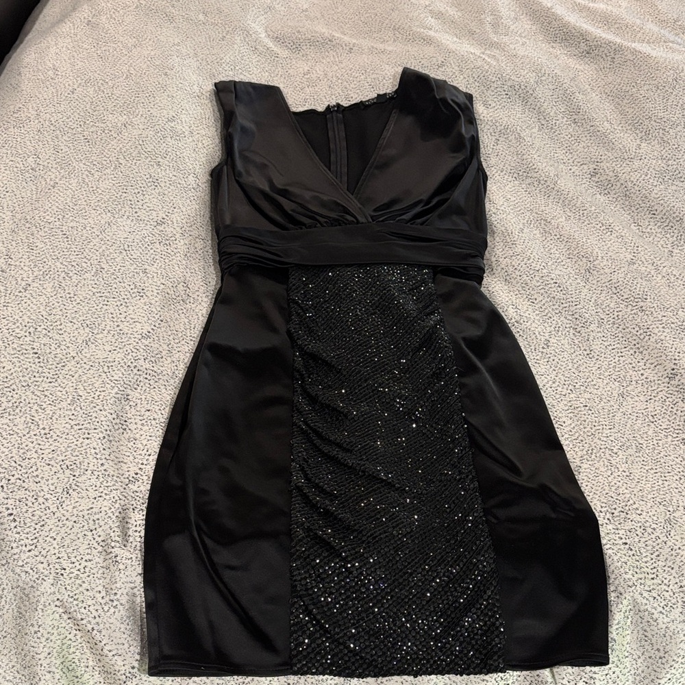 MARIA BY BIANCA NERO - Elegant Black Sleeveless Dress - size P